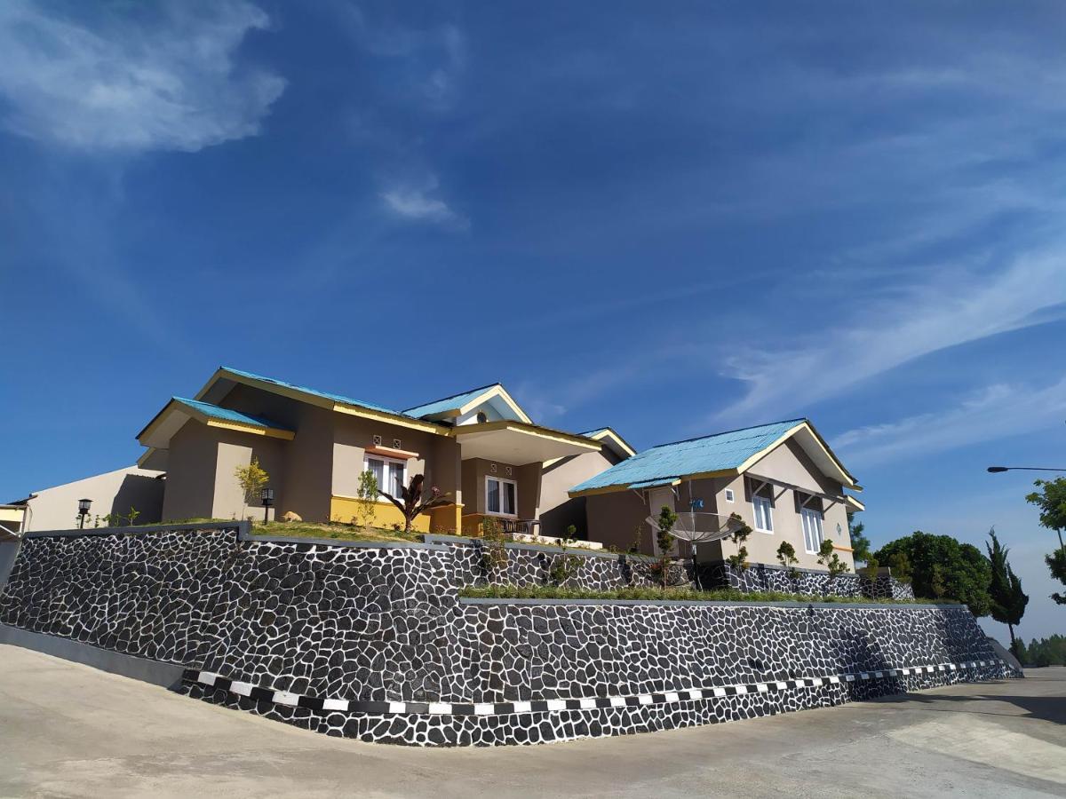 Grand Dian Hotel Guci Tegal  Exterior photo