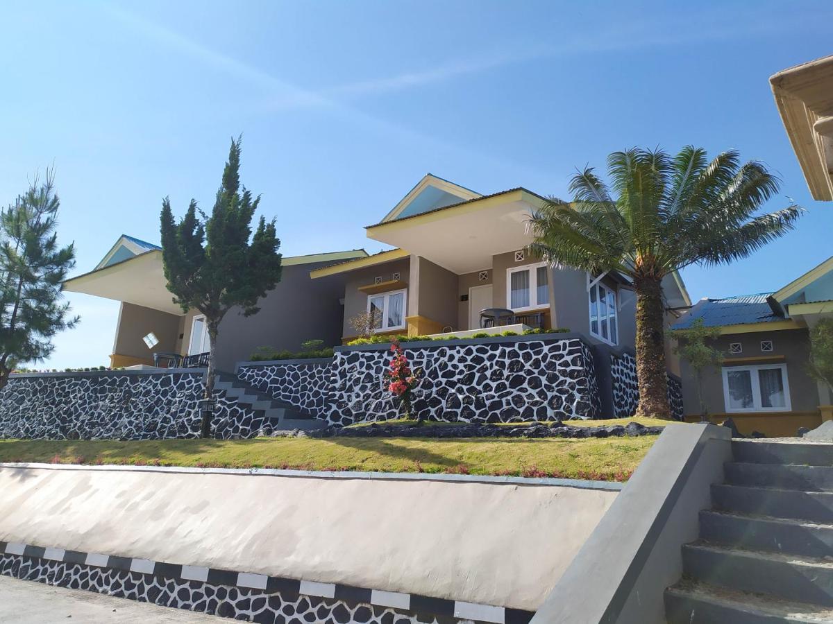 Grand Dian Hotel Guci Tegal  Exterior photo